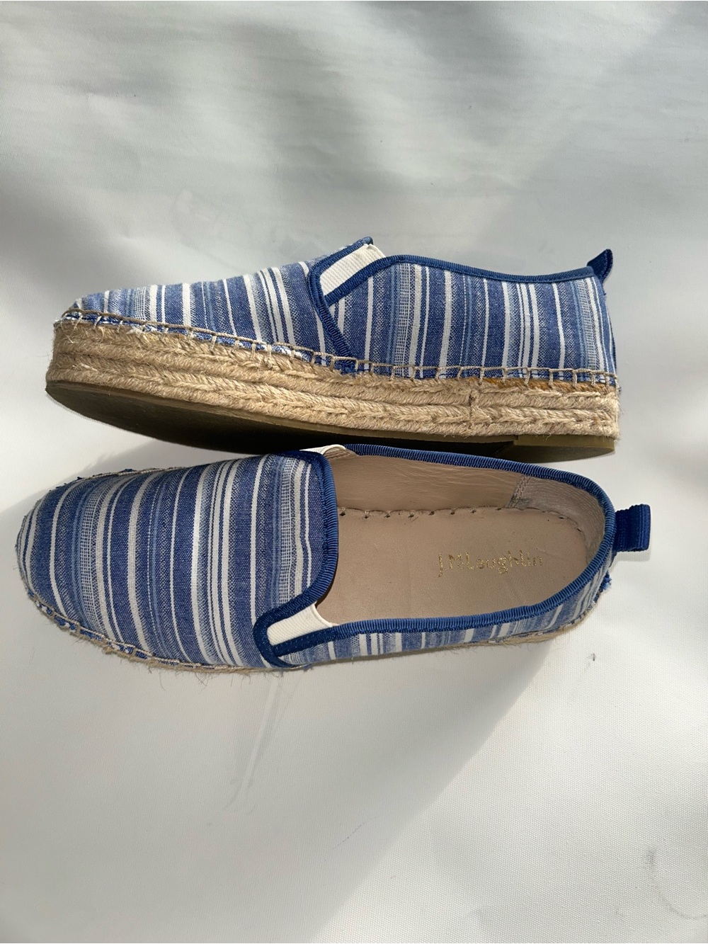 Espadrilles Blue White Stripped Slip-On Shoes size 8.5M Light Weight